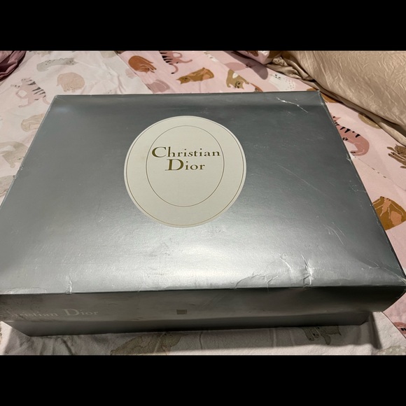 Dior Other - Dior Feather Quilt - BNIB